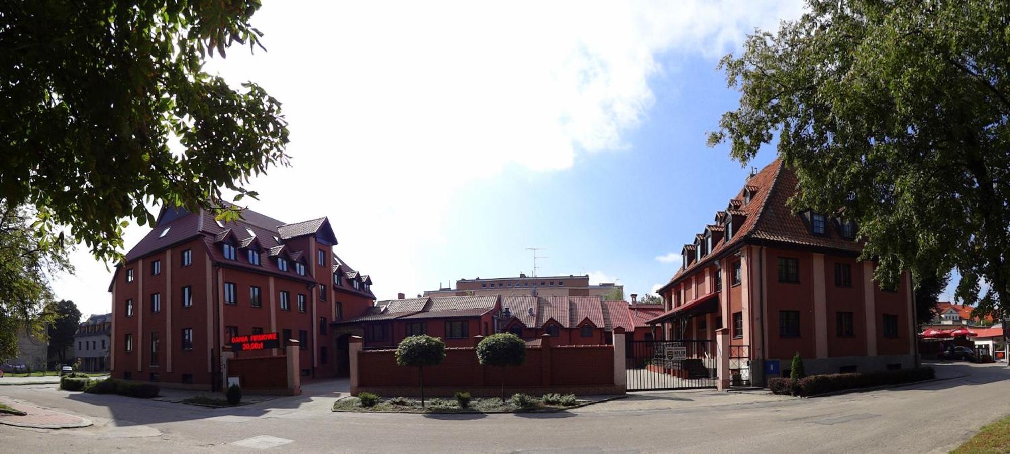 Hotel Krystyna Szczytno  Buitenkant foto